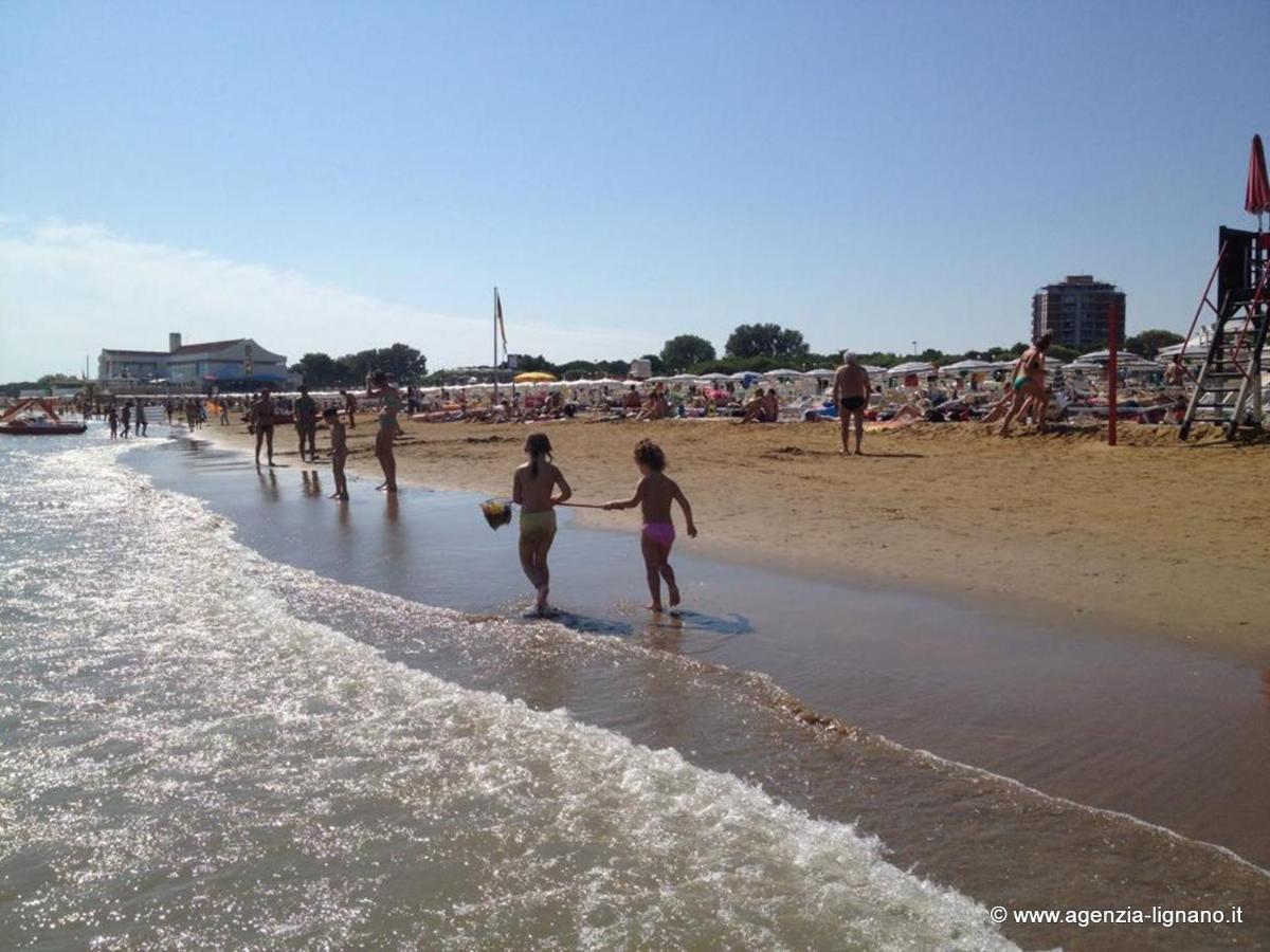 Lignano Sabbiadoro With Pool Apartment Ngoại thất bức ảnh